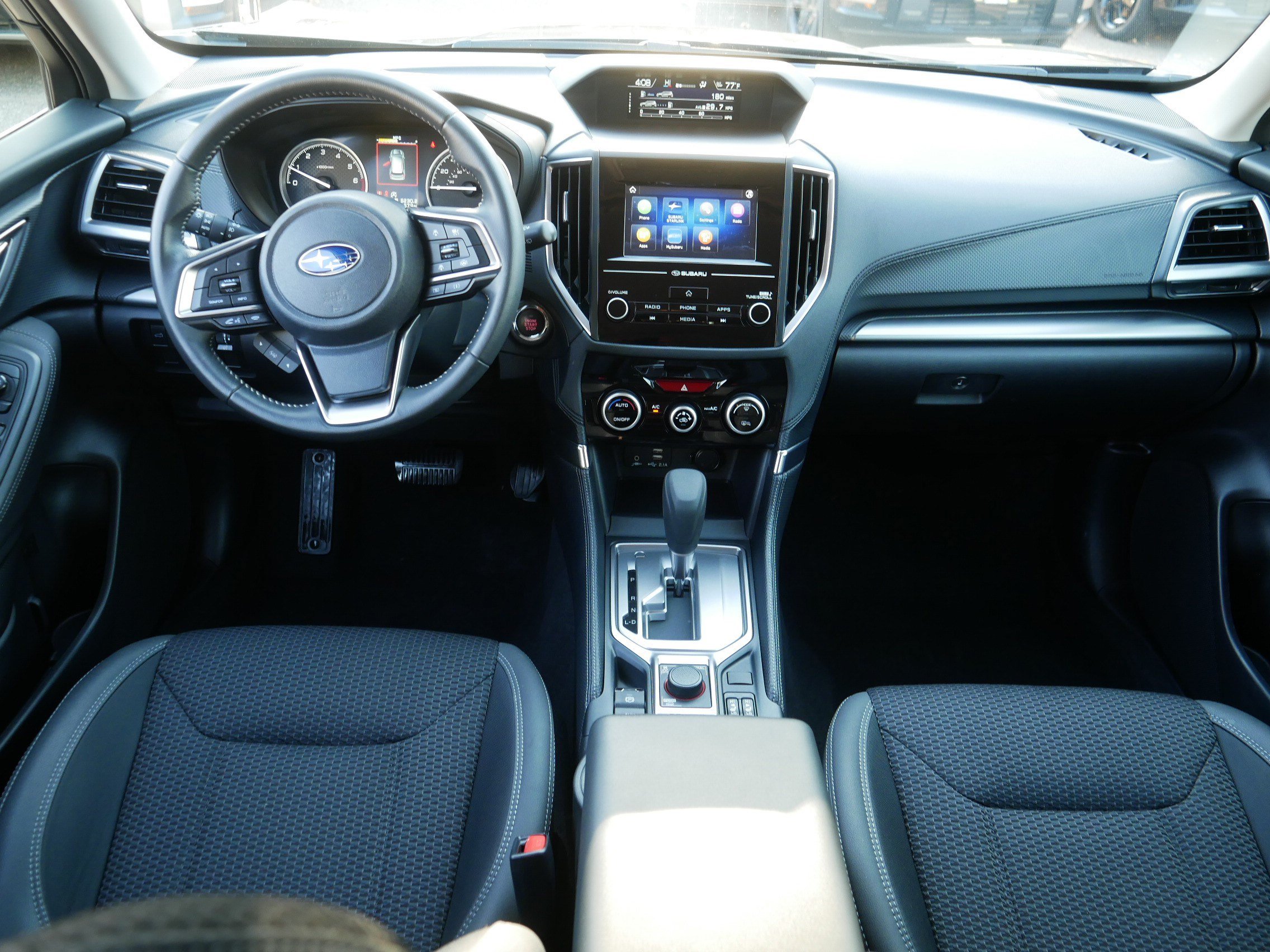 Used 2024 Subaru Forester Premium AWD/4WD image 10