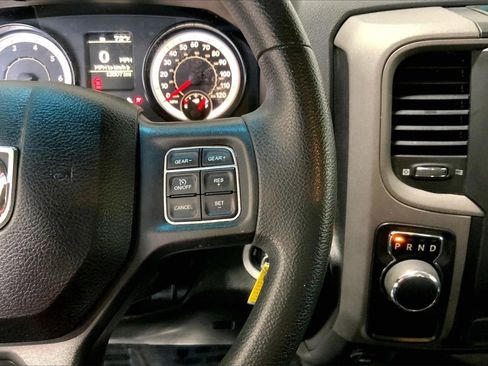 Used 2019 RAM 1500 Tradesman w/ Chrome Appearance Group image 21