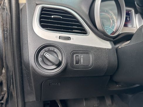 Used 2018 Dodge Journey SE w/ Connectivity Group image 12