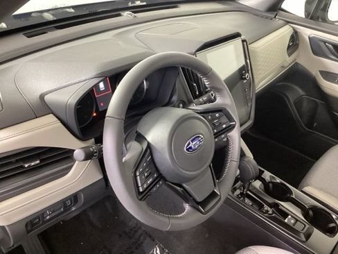 Used 2026 Subaru Forester Premium AWD/4WD image 9