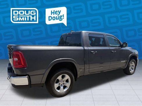 Used 2025 RAM 1500 Big Horn AWD/4WD image 4