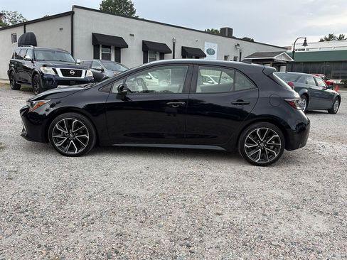 Used 2022 Toyota Corolla XSE FWD image 13