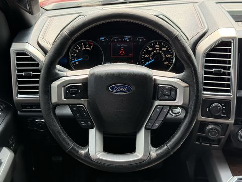Used 2016 Ford F150 Platinum w/ Equipment Group 701A Luxury AWD/4WD image 14