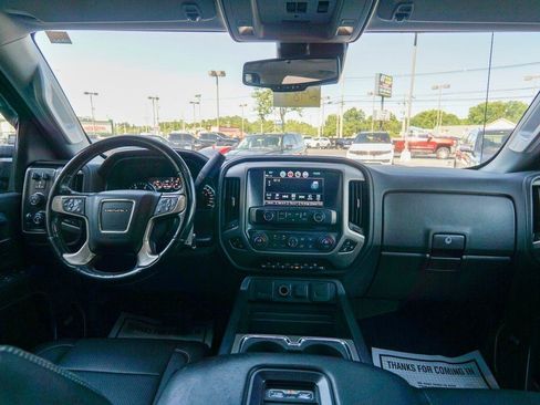 Used 2018 GMC Sierra 3500 Denali w/ Duramax Plus Package AWD/4WD image 13