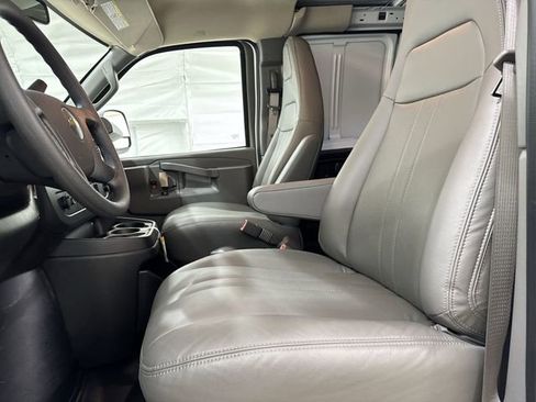 New 2025 Chevrolet Express 2500 w/ Driver Convenience Package image 16