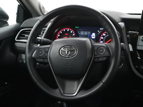 Used 2023 Toyota Camry XSE image 16