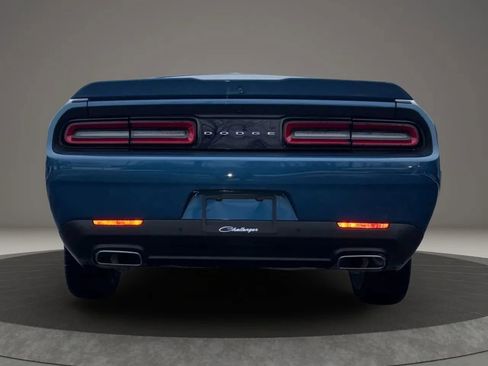 Used 2021 Dodge Challenger GT image 13