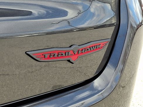 Used 2023 Jeep Compass Trailhawk image 31