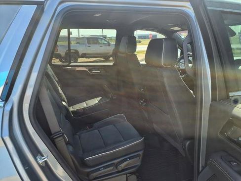 New 2025 GMC Yukon Elevation w/ LPO, Get Active Package image 21