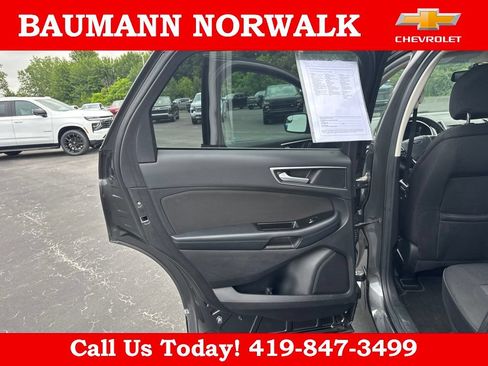 Used 2016 Ford Edge SEL FWD image 32