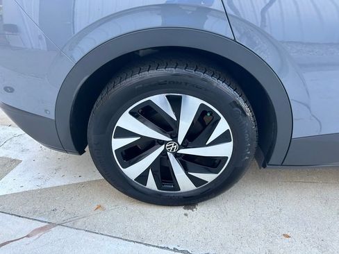 Used 2023 Volkswagen ID.4 Pro image 25