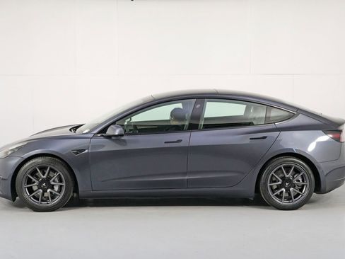 Used 2021 Tesla Model 3 Standard Range Plus image 49