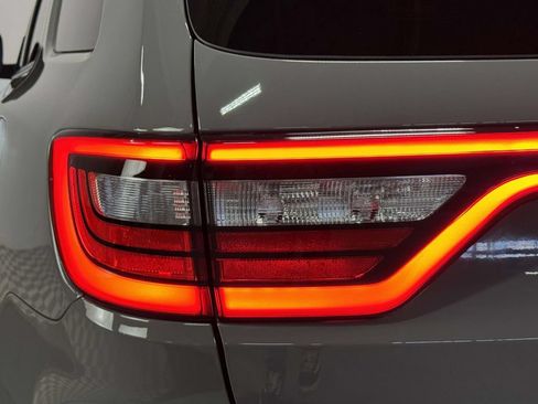 Used 2023 Dodge Durango R/T AWD/4WD image 11