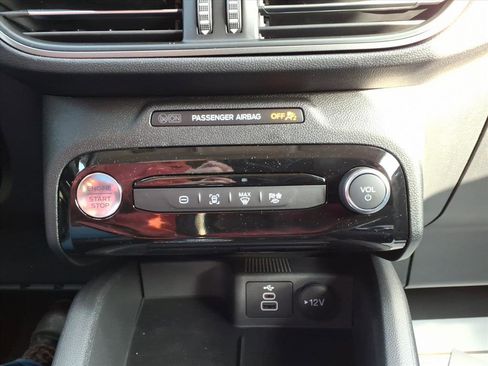 New 2026 Ford Escape SE w/ Class II Trailer Tow Package image 20