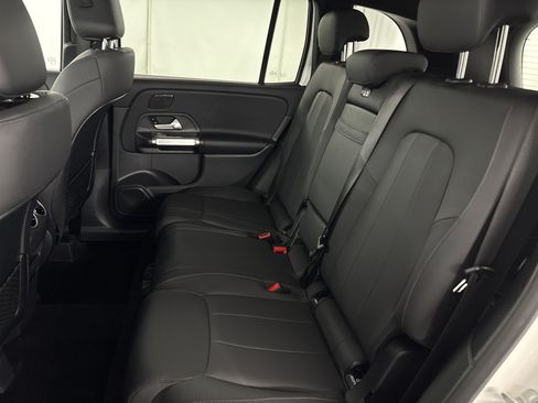 Certified 2026 Mercedes-Benz GLB 250 image 23