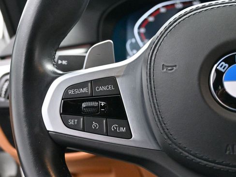 Used 2023 BMW 540i w/ M Sport Package image 18