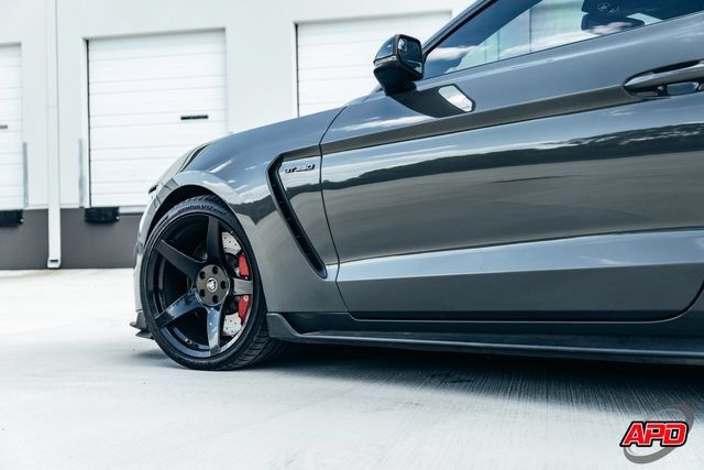 Used 2018 Ford Mustang Shelby GT350 w/ Convenience Package RWD image 30
