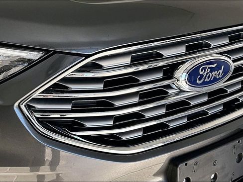Used 2019 Ford Edge SEL w/ Equipment Group 201A image 35