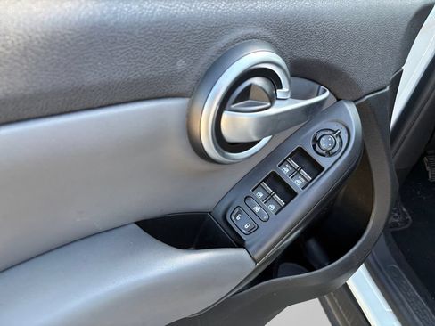 Used 2016 FIAT 500X Pop FWD image 18
