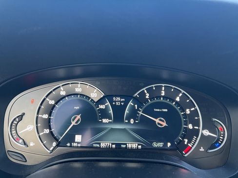 Used 2019 BMW 540i 540i w/ Convenience Package image 14