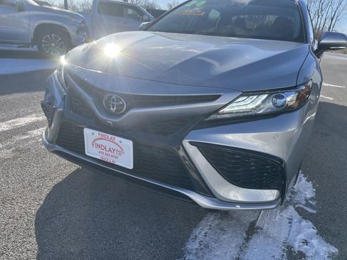 Used 2024 Toyota Camry XSE w/ Navigation Package image 11