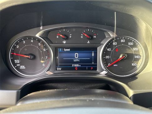 Used 2023 GMC Acadia SLE w/ Driver Convenience Package image 32