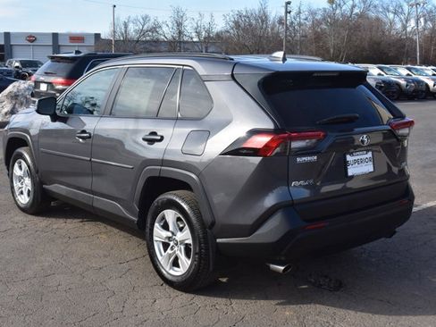 Used 2021 Toyota RAV4 XLE image 9
