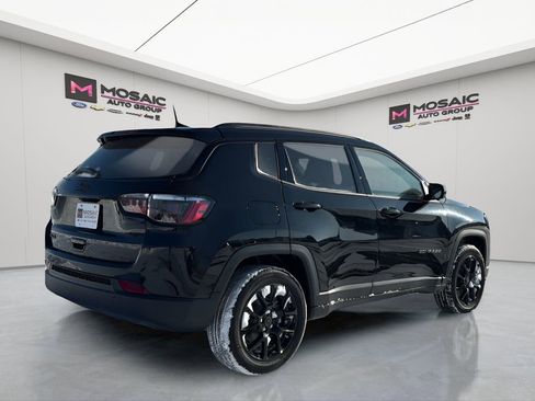 New 2026 Jeep Compass Latitude image 4