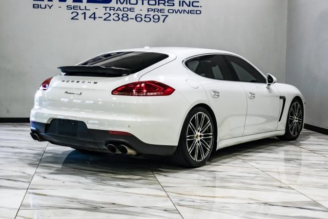 Used 2016 Porsche Panamera S w/ Premium Package Plus RWD image 11