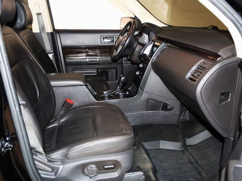 Used 2018 Ford Flex SEL w/ Equipment Group 202A FWD image 46