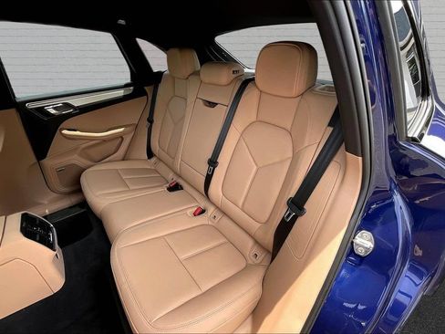 Used 2022 Porsche Macan S AWD/4WD image 21