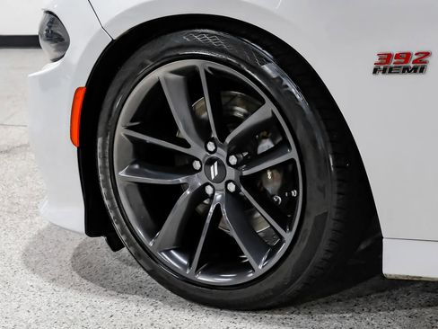 Used 2019 Dodge Charger Scat Pack w/ Technology Group RWD image 71
