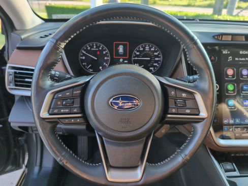 Used 2025 Subaru Outback Touring XT AWD/4WD image 18