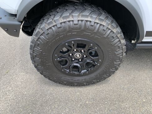 Used 2023 Ford Bronco Wildtrak AWD/4WD image 51