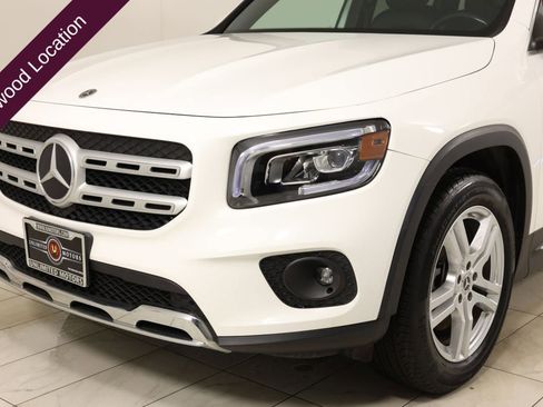 Used 2021 Mercedes-Benz GLB 250 4MATIC image 44