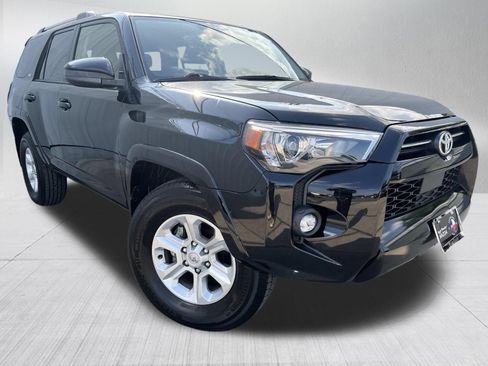 Used 2024 Toyota 4Runner SR5 RWD image 3