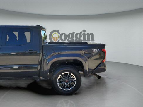 Certified 2025 Toyota Tacoma TRD Sport w/ TRD Sport Upgrade Package RWD image 31