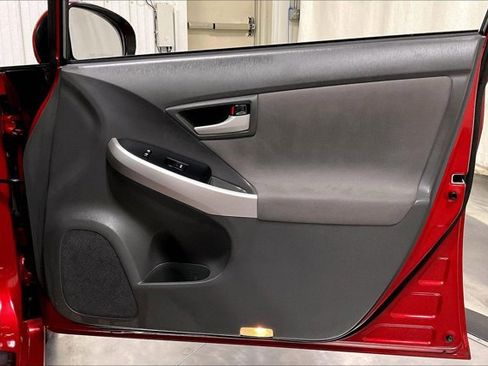 Used 2011 Toyota Prius Two image 23
