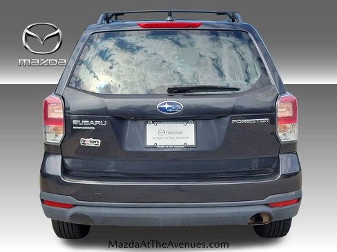 Used 2018 Subaru Forester 2.5i w/ Alloy Wheel Package AWD/4WD image 19