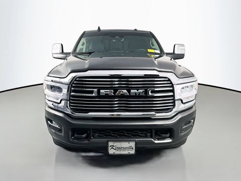 Used 2024 RAM 2500 Laramie w/ Safety Group AWD/4WD image 2