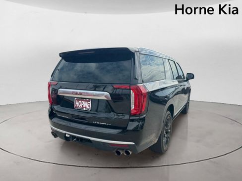 Used 2022 GMC Yukon XL Denali w/ Max Trailering Package AWD/4WD image 4