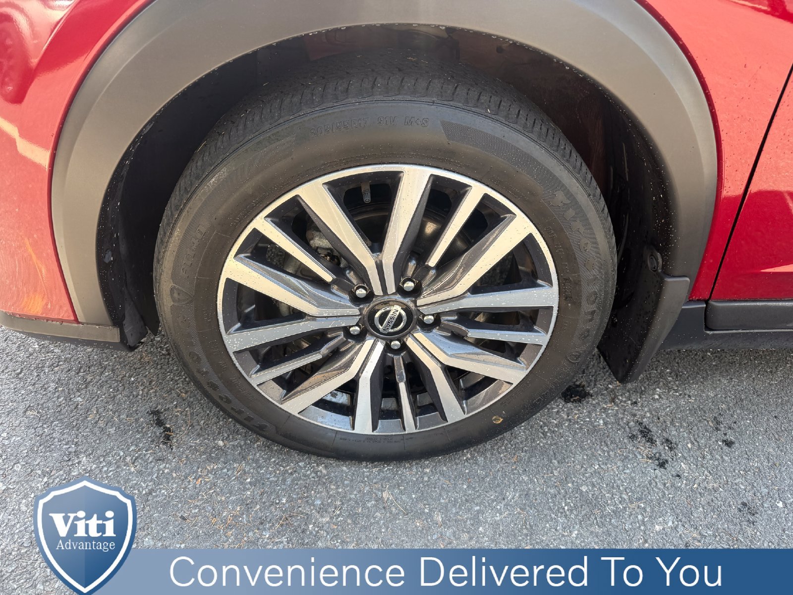 Used 2021 Nissan Kicks SR FWD image 12