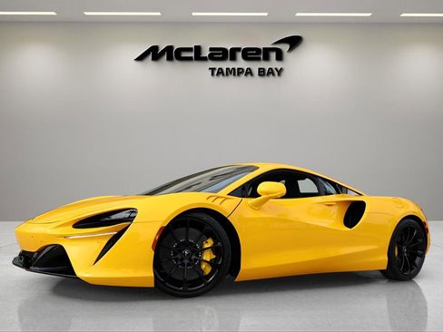 New 2026 McLaren Artura RWD image 1