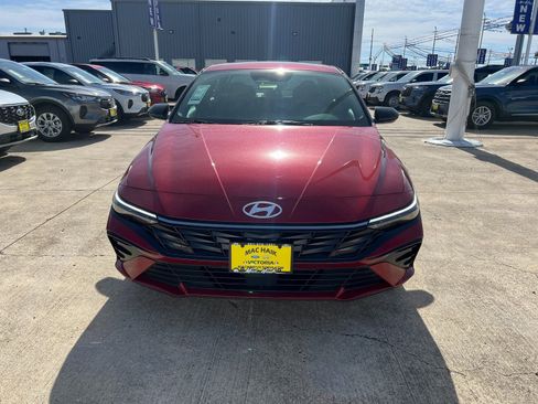 New 2026 Hyundai Elantra SEL Sport Premium FWD image 8