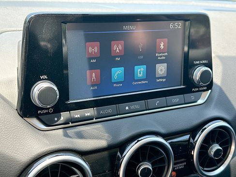 New 2025 Nissan Sentra S image 9