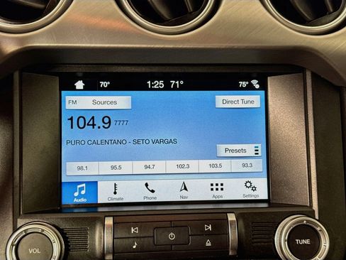 Used 2018 Ford Mustang GT Premium RWD image 17