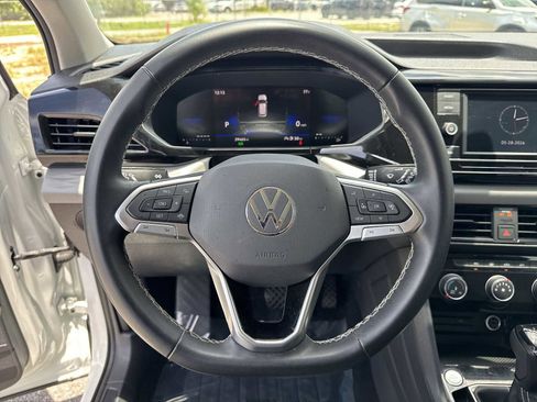 Certified 2023 Volkswagen Taos S FWD image 28
