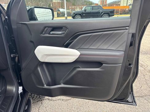 New 2026 GMC Canyon AT4X AWD/4WD image 36