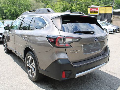 Used 2021 Subaru Outback Limited XT AWD/4WD image 10