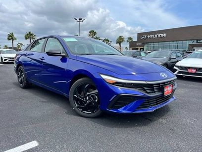 New 2026 Hyundai Elantra Sport w/ Cargo Package